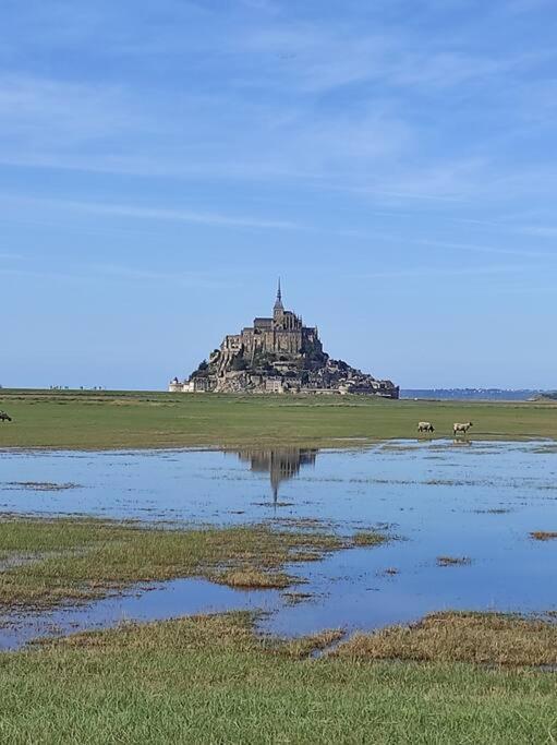 Maison Proche Du Mont Saint Michel ปงตอร์ซง ภายนอก รูปภาพ